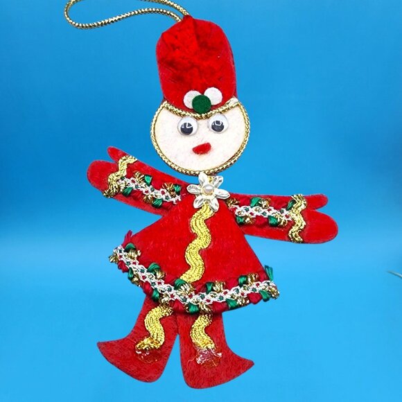 Vintage Red Felt Toy Soldier Ornaments w/ Googly Eyes & Gold Trim 1960s v5 - Picture 3 of 11